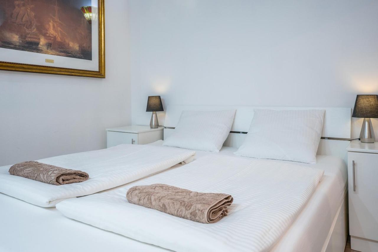 Valletta Main Street Apartment DELUXE Extérieur photo